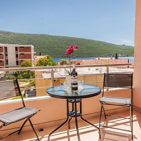 Apartments Ruzmarin Herceg Novi Eksteriør bilde