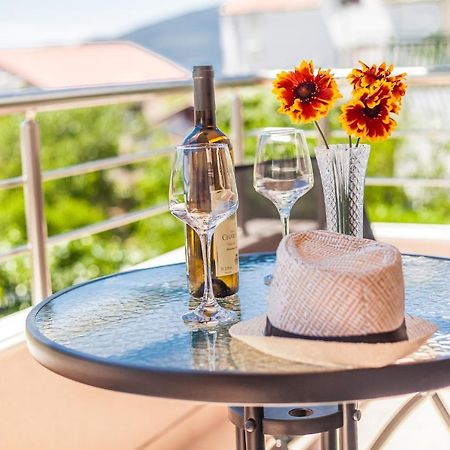 Apartments Ruzmarin Herceg Novi Eksteriør bilde