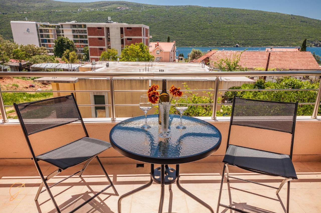 Apartments Ruzmarin Herceg Novi Eksteriør bilde